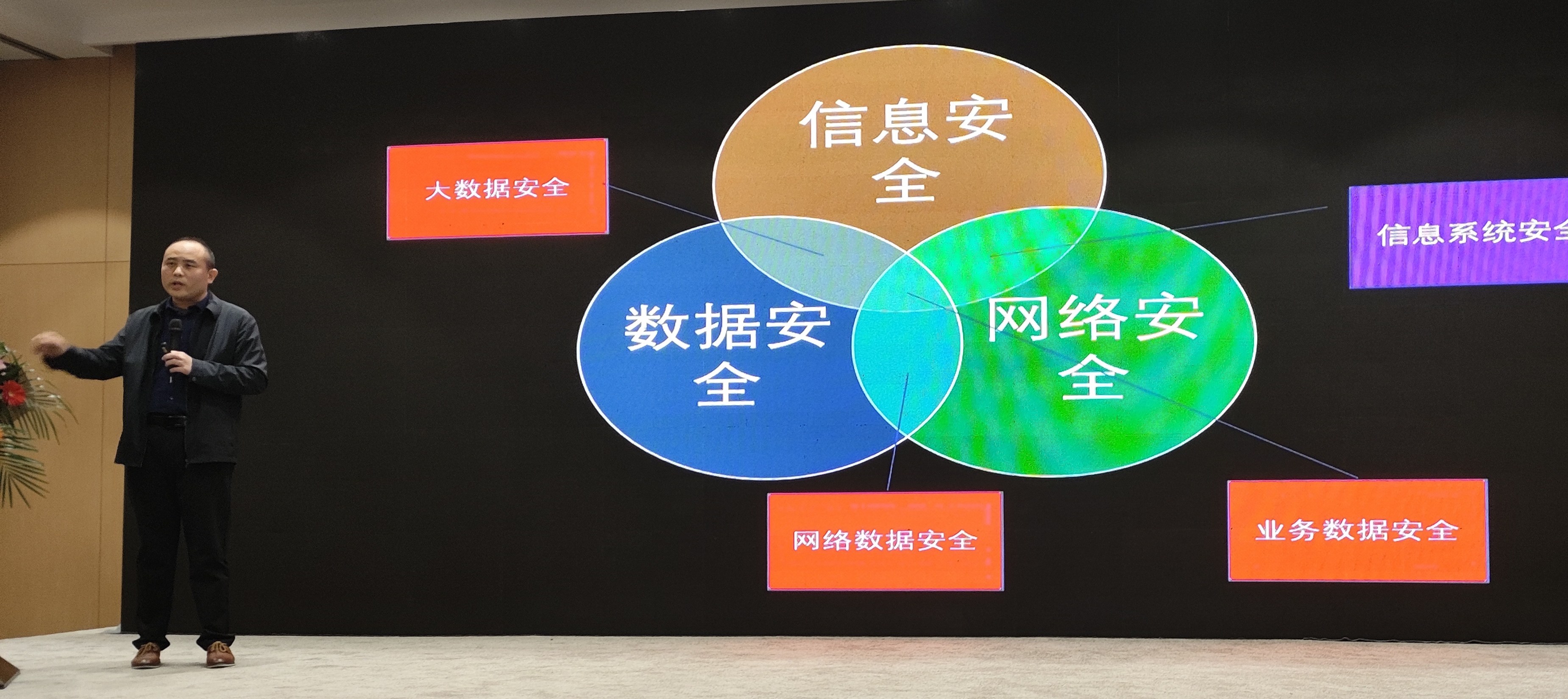 dbeb9a90345a056bc90ff77693c2fd96.jpg dbeb9a90345a056bc90ff77693c2fd96.jpg