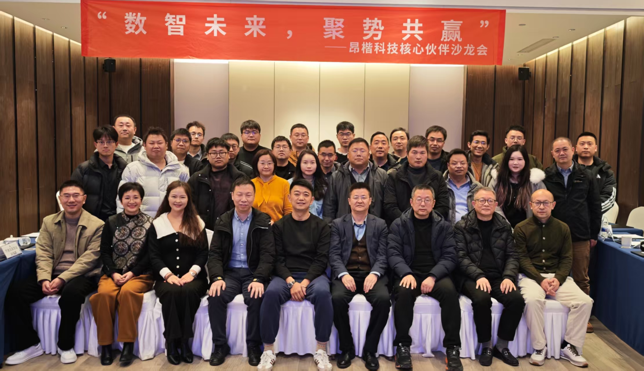 a8e21f76612de2556ca8030ced7bff19.jpg a8e21f76612de2556ca8030ced7bff19.jpg